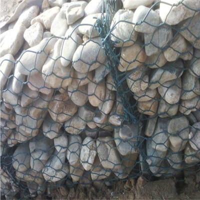 石籠網生態(tài)擋墻與格賓石籠規(guī)格在擋墻設計中的應用及木雕刻品的藝術融合